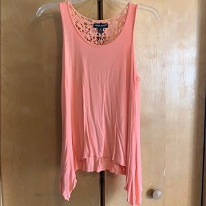 ⭐️Peach tank top⭐️